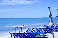 Golden Guesthouse by the Beach Cha Am