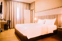 The Golden Bay Hotel Batam Hotels in Bengkong
