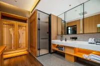 Oukai Yayuan (Nanyang Medical Holy Temple Wanda Plaza Store)