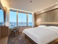 Howard Johnson Paragon Hotel Hotels near Beijing Train Station