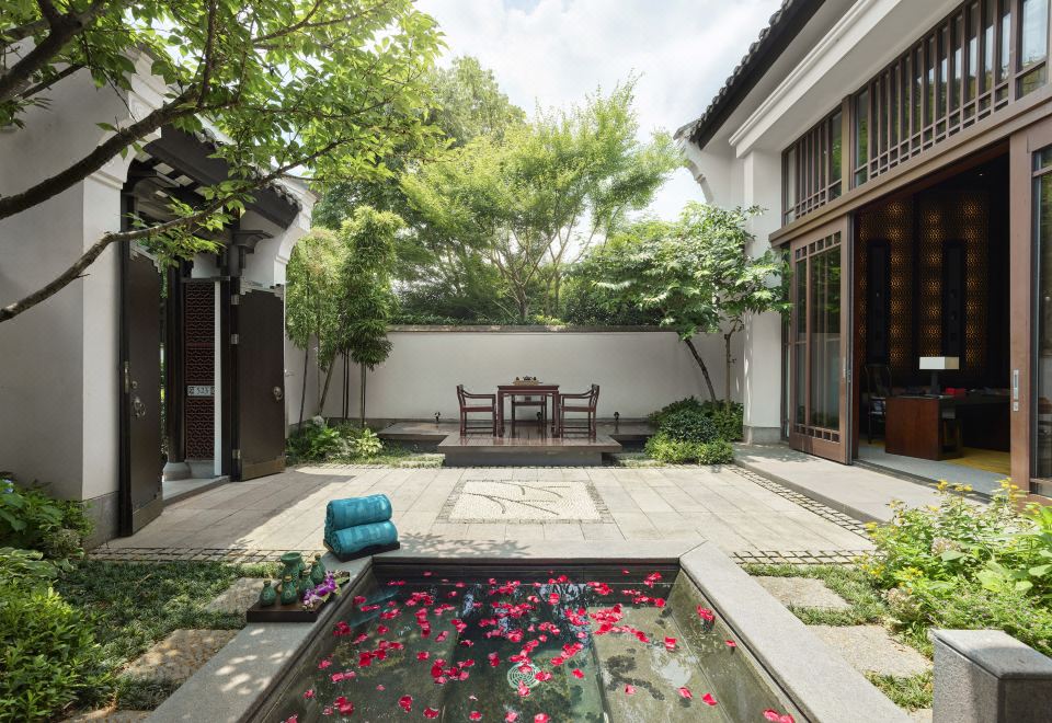 씨씨 습지 공원 이미지