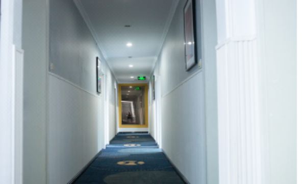 Pai Hotel (Zhenjiang Taohuawu Branch) - Housity