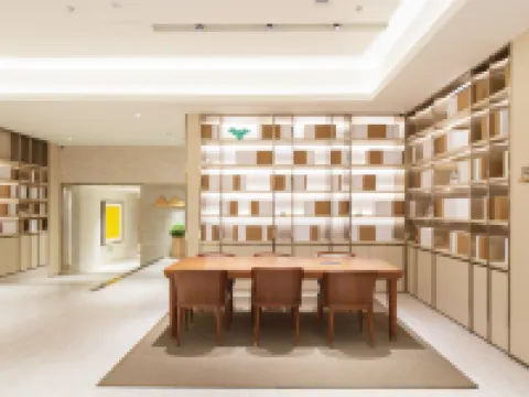 JI Hotel (Chaoyangshi Government) Hotels in Chaoyang