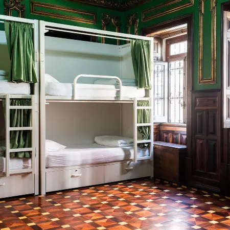Sant Jordi Hostels Lisbon
