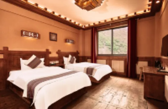 康定寧倉民宿（康定情歌廣場溜溜城店）