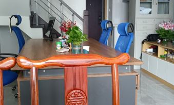 Liangying Star Homestay (Zhenhua Plaza)