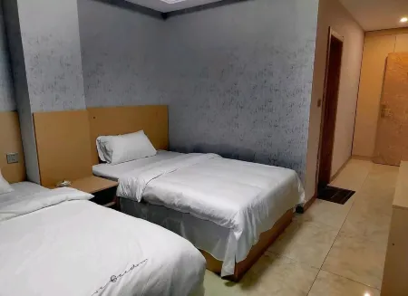 Ruihong Hotel Отели рядом с достопримечательностью «Xiang'egan Bianqu E Southeast Cemetery of Revolutionary Martyrs»