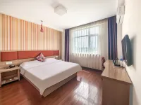 如家派柏雲酒店（洪洞中心廣場店） 鄰近小淘氣嬰童一站式購物的酒店