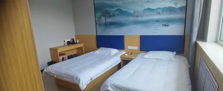 Jiaokou Mengyuan Hotel Отели рядом с достопримечательностью «Народное правительство округа Сокко»