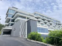Mengshan Relaxation Resort Hotel Hotels near The National Forest Park of Mount Meng Shan