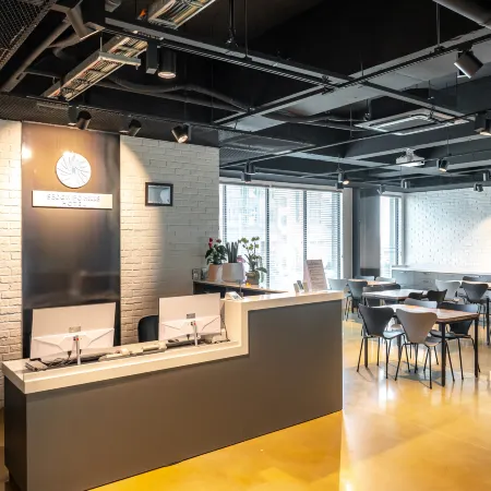 Seogwipo Hills Hotel Отели рядом с достопримечательностью «Парк развлечений Seri World»