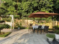 Dongxing Wanwei Encounter Inn