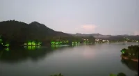 Bama Dream Lake Homestay