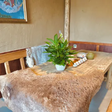 Shangu Homestay (Yagetang Branch)