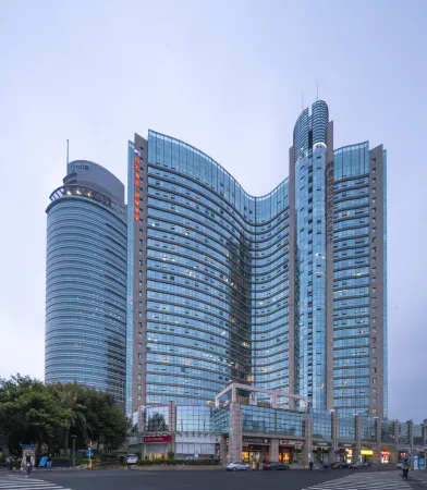 Fengwei Sea View Hotel Отели рядом с достопримечательностью «Xiamen Tianjie Temple»