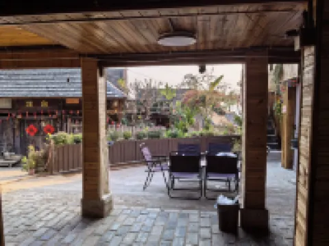 Lancang Wengji Guzhai No.80 Homestay Hotels near The Old Bulang Ethnicity Village of Wenji