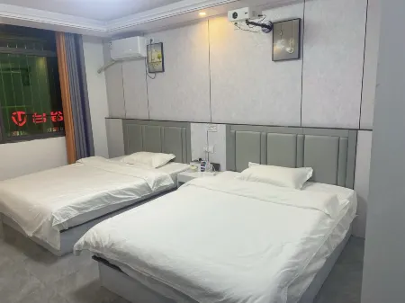 Fuyuanda Hotel Отели рядом с достопримечательностью «Daluo Town»