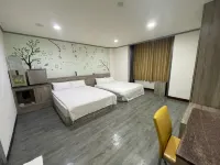 A22 WEI LU HOTEL - 2 stelle