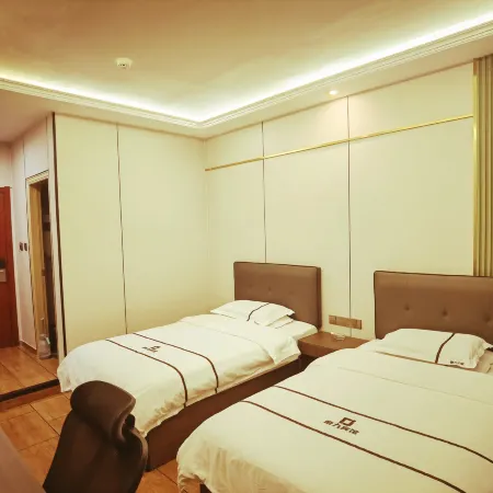 Lifei Hotel Отели в г. Ханцзиньхоуци