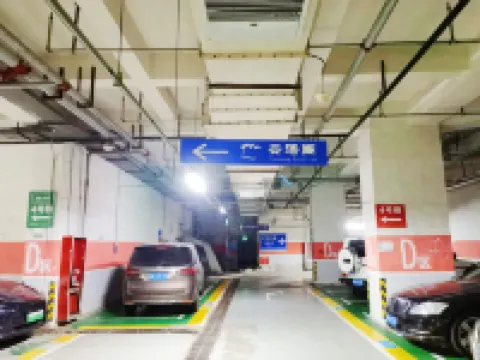 雲湯閣度假公寓（青島大埠東地鐵站國信體育中心店）