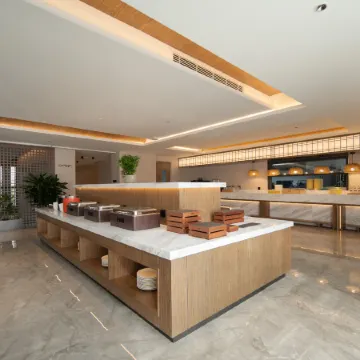 Handan East Station Yunju Hotel