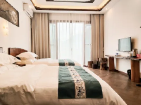 花垣雞鳴三省民宿 花垣酒店