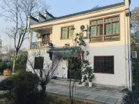 Lanxi Langjia Xiaoyuan B&B