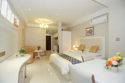 Lanshanju Homestay (Zhenbeipu Seeing Helan Performing Arts Town) Hotels near Cimu Temple