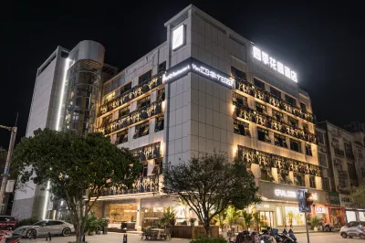 Verdantia Seasons Hotel Các khách sạn ở Lộc Trại