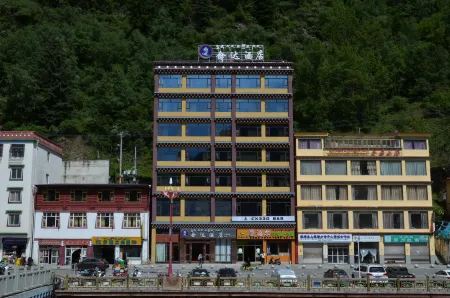 Nianda Hotel Отели в г. Жантан