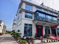 Xianjuqieyinsonghotel - Hot Springs