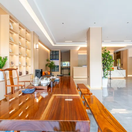Wenshan Tingyue Smart Hotel (Qihua Square)