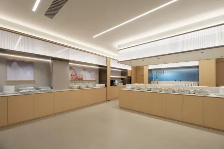 All Seasons Hotel (Jiuhuashan Scenic Area Tourist Service Center Branch) Отели рядом с достопримечательностью «Statue of Kṣitigarbha Bodhisattva»