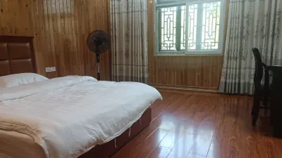 利川雲仙格民宿 大水井周辺のホテル