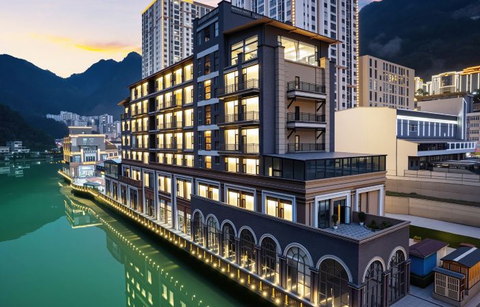 Impression Lakeview Hotel