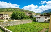 Batang Rangtu Yunju Homestay (National Highway G318) - Evcil Hayvan Kabul Edilen Alan