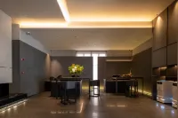 Dongguan International Trade Center Yuanmei Subway Station Atour Hotel - New