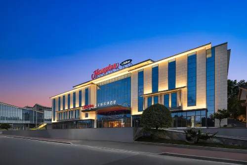 Wuyishan Sangu Resort Area Hampton by Hilton Hotel - موقف سيارات