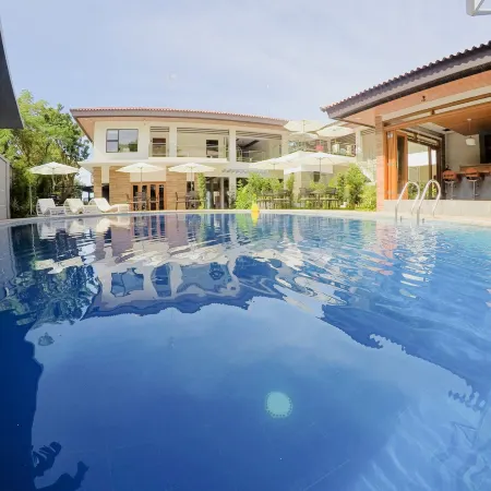 Pearl Vista de Coron Resort Hotel