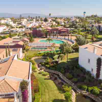 Vale da Lapa Village Resort Hotel Exterior