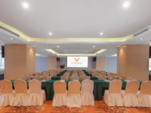 Vienna International Hotel (Mengcheng Wanda Store) فنادق في منغ تشنغ