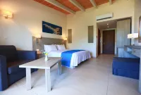 Blue Bay Hotel Hotels in Kremasti