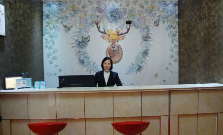 Baofeng Hotel - Housity
