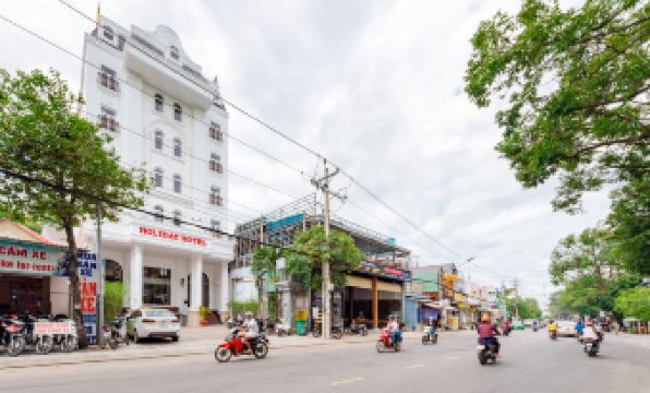 Holiday Hotel Phu Quoc