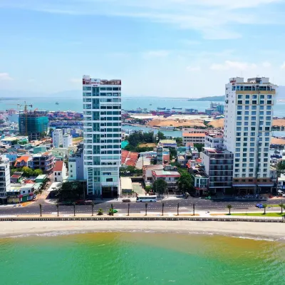Vietnam Taste Hotel Quy Nhon - Beachfront Отели рядом с достопримечательностью «Мемориал Победы»