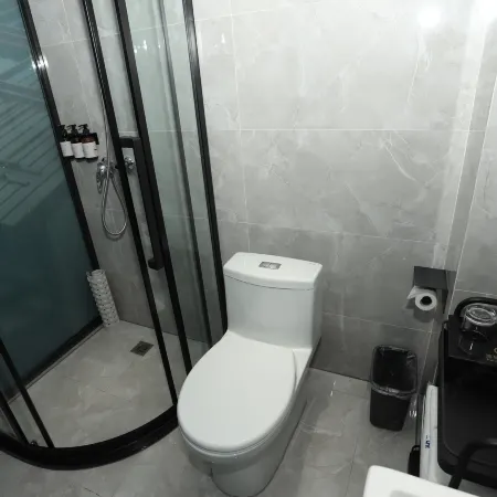Hai Jin Tian Light Residence Hotel (Kumarosh Temple Inn, Wuwei)