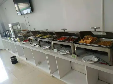 Vatica Hotel (Linquan County Tenghui International City) Отели в г. Линьцюань