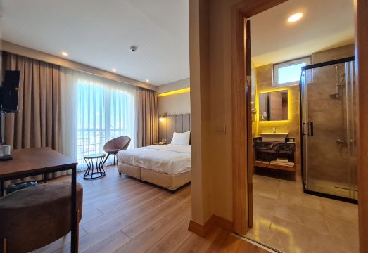 Air Boss Istanbul Airport & Fair HotelHotel Overview