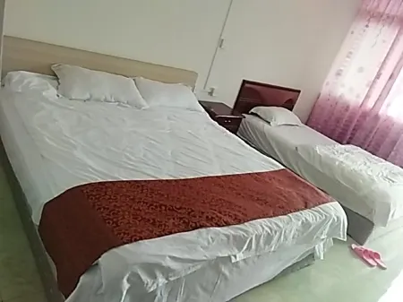 Wenchuan Dongzhai Hotel Отели в г. Вэньчуань