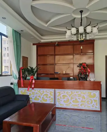 Ziyun Xiyuan Boutique Hotel Отели рядом с достопримечательностью «Ziyun Stone Tower Scenic Area»